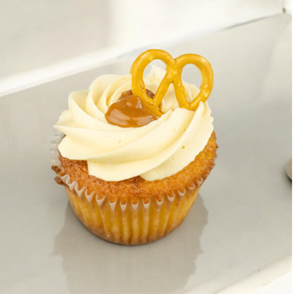 Golden Caramel Cupcake