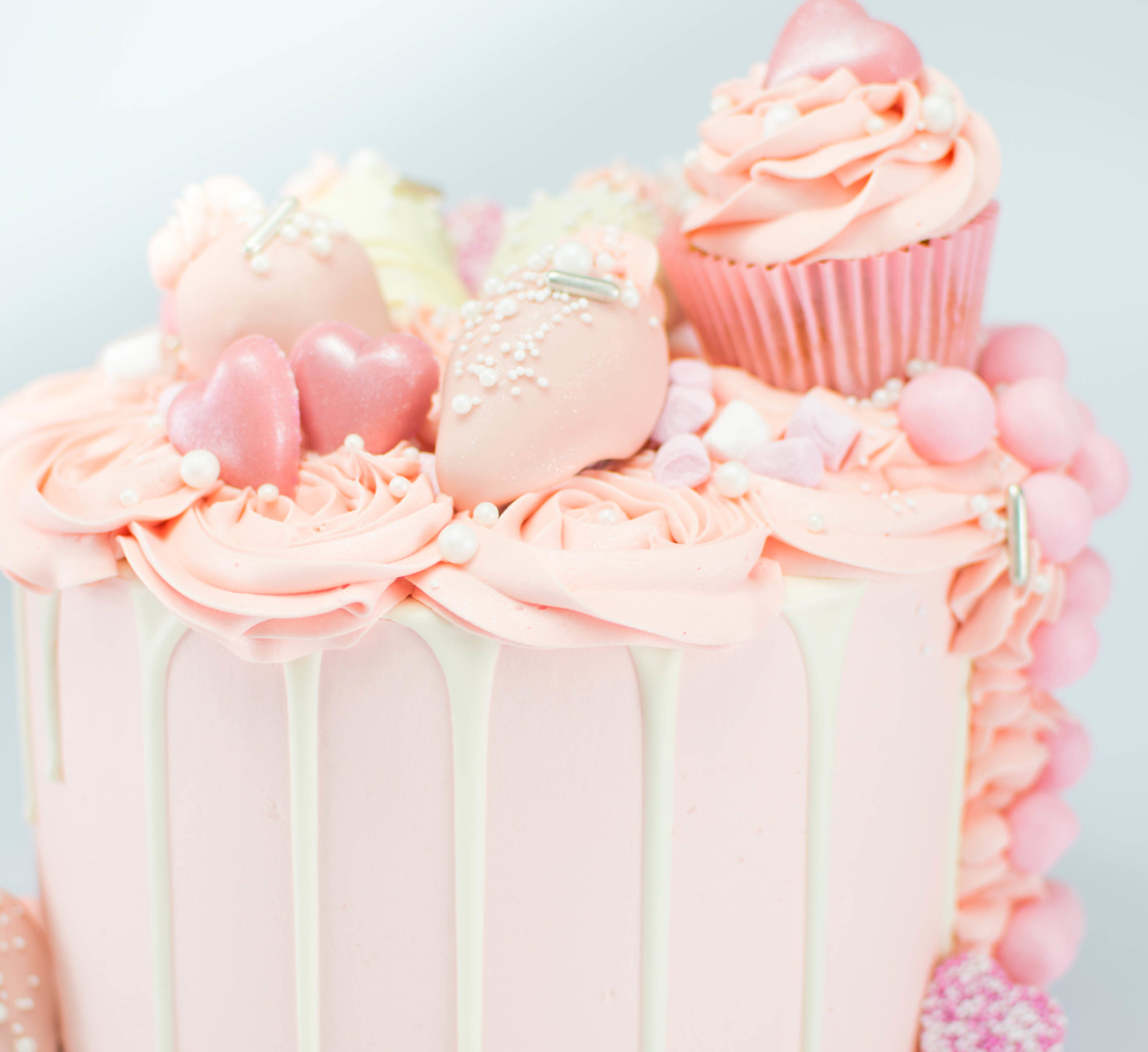 Pink Cupcake Cake - Image 2