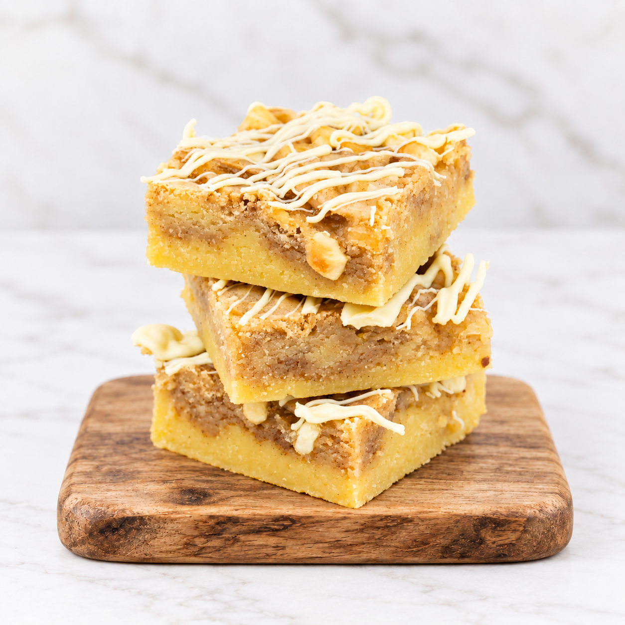 Apple & Cinnamon Blondies Box — Alex’s Bakery